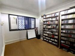 Blk 240 Lorong 1 Toa Payoh (Toa Payoh), HDB Executive #552127861